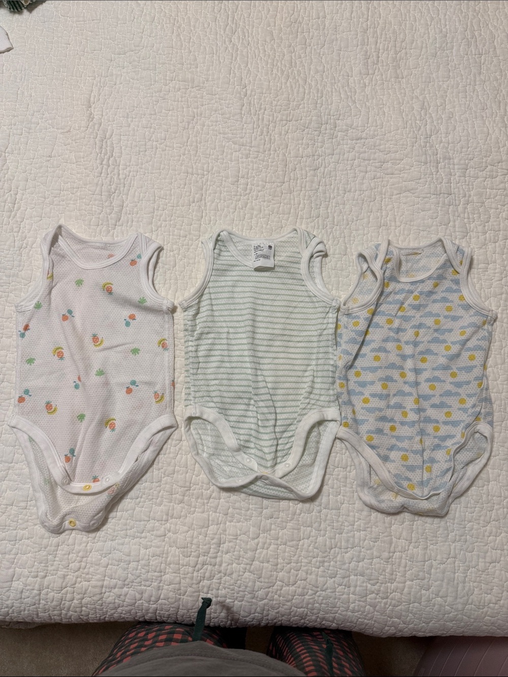 Uniqlo 6-12 months mesh Sleeveless One-Piece Bodysuit Pack - White, Light Green,